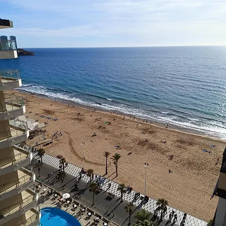 Currus Miramar Playa * ベニドルム
